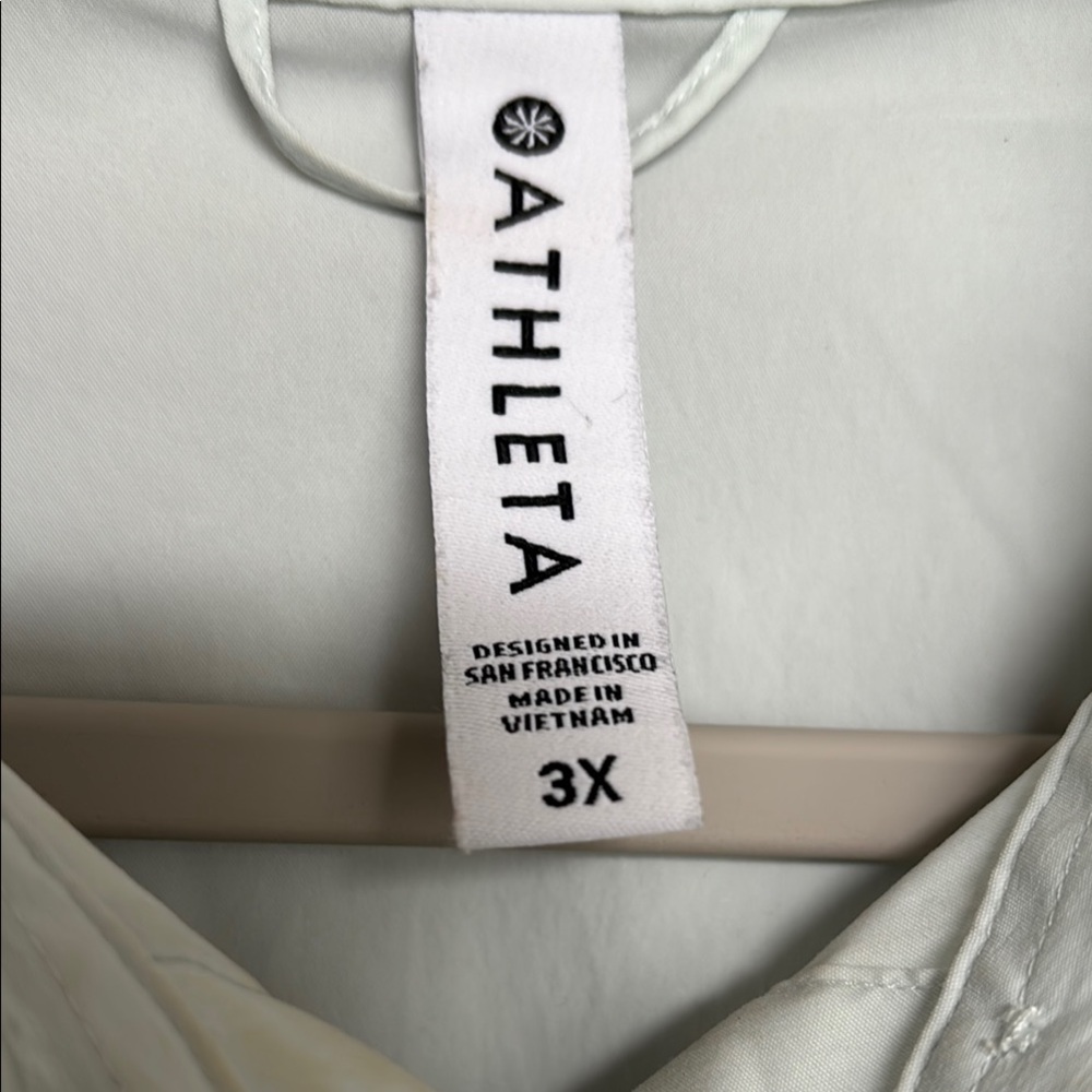 Athleta Midtown Shirt 3x - Picture 2 of 3